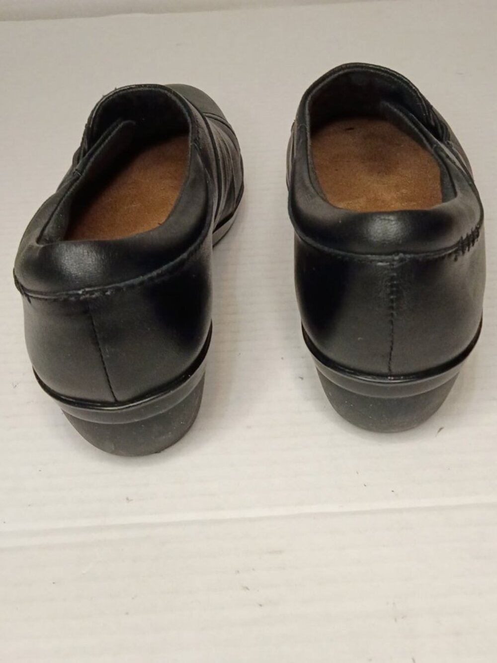 Clarks Everlay Iris Black Leather Slip On Loafers Women’s Size 7M - Picture 6 of 10